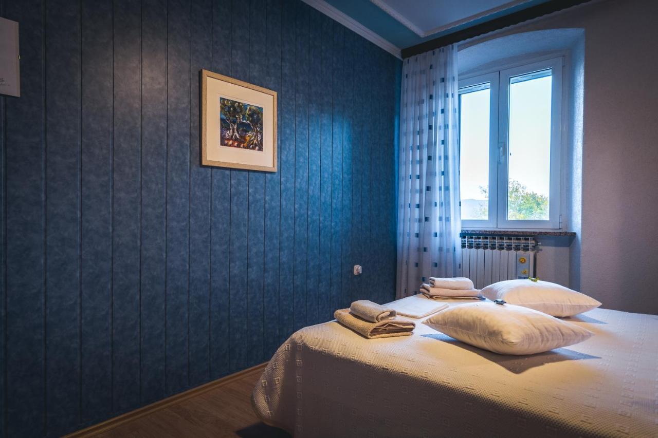 Guest House Nena 모토분 외부 사진