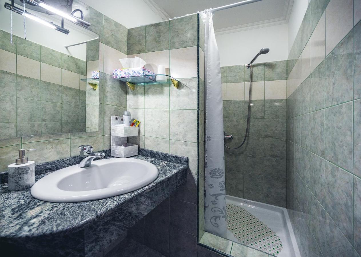 Guest House Nena 모토분 외부 사진