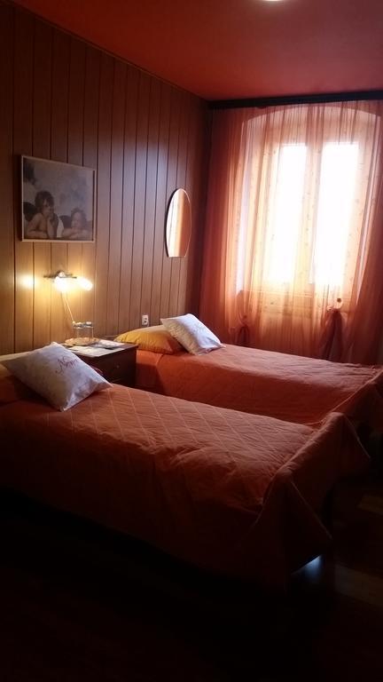 Guest House Nena 모토분 외부 사진